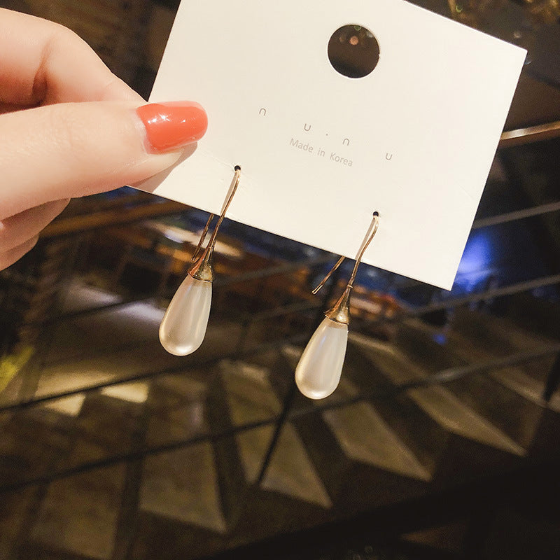 Classy Pearl Waterdrop Earrings