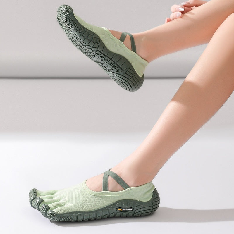 Breathable Anti-slip Five Toes Barefoot Shoes For Women