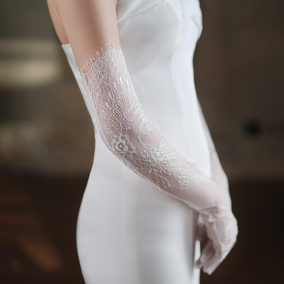 Fairy White Lace Bride Gloves
