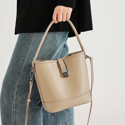 Women's High Quality Cowhide Bucket Hand Bag