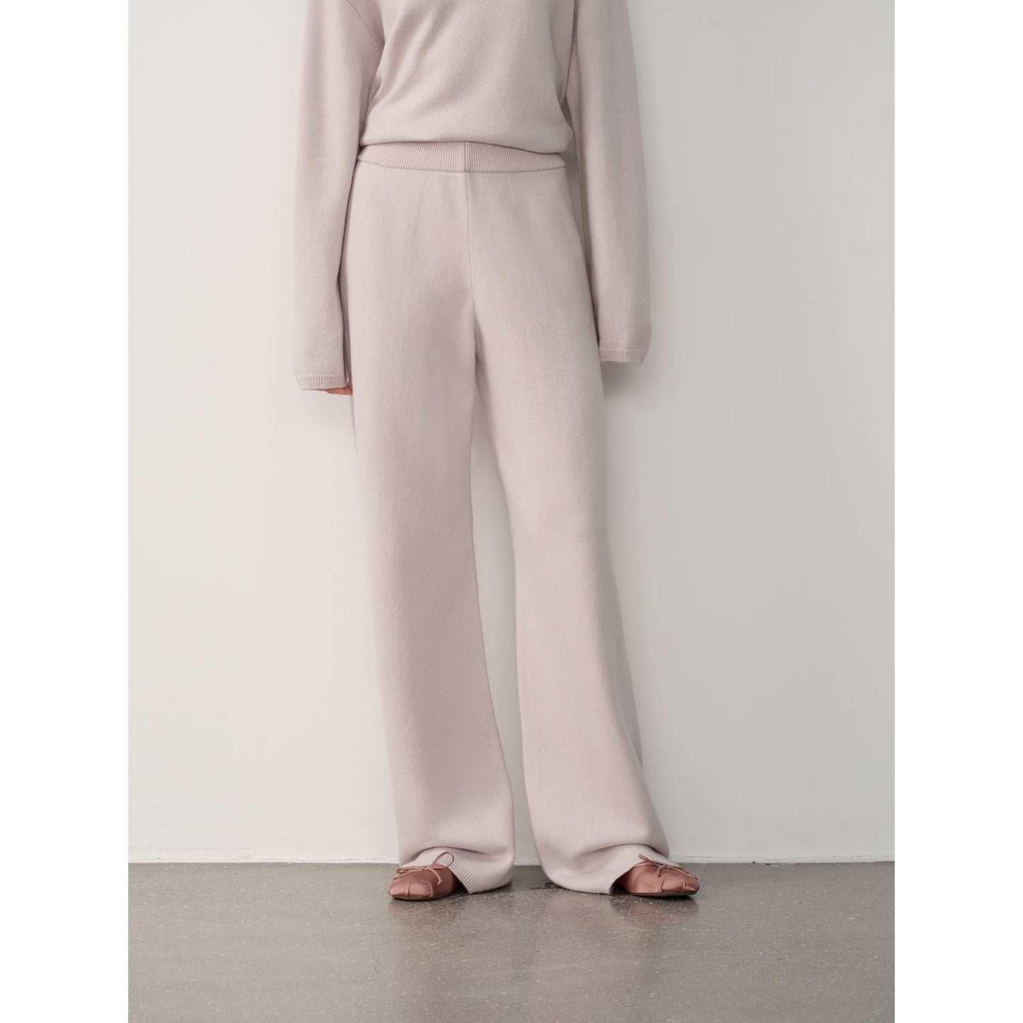 "Fall Winter Mischief" Basalan Merino Wool Knit Set For Women
