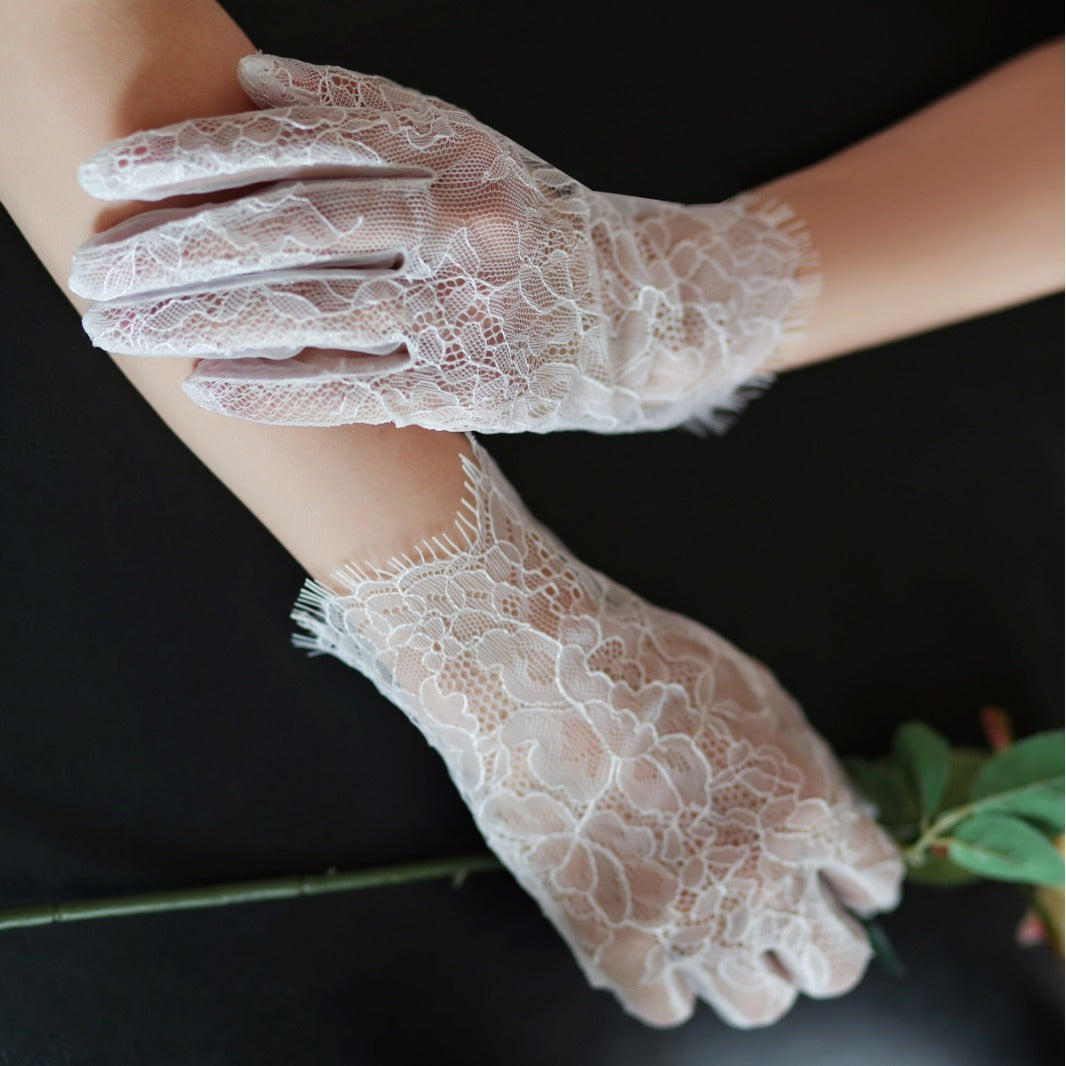 Fairy White Lace Bride Gloves